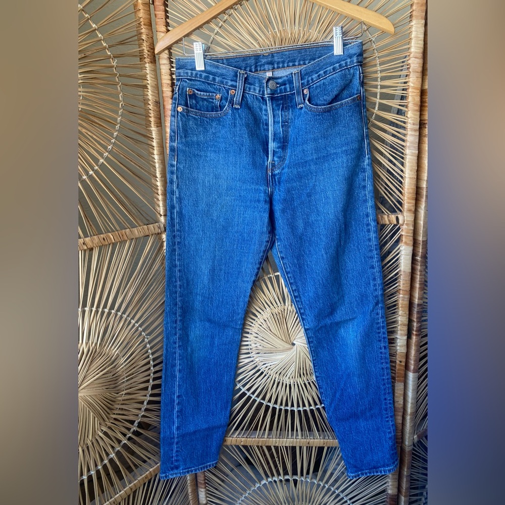 Women's Levi's Button Fly Straight Leg Jeans Size 27